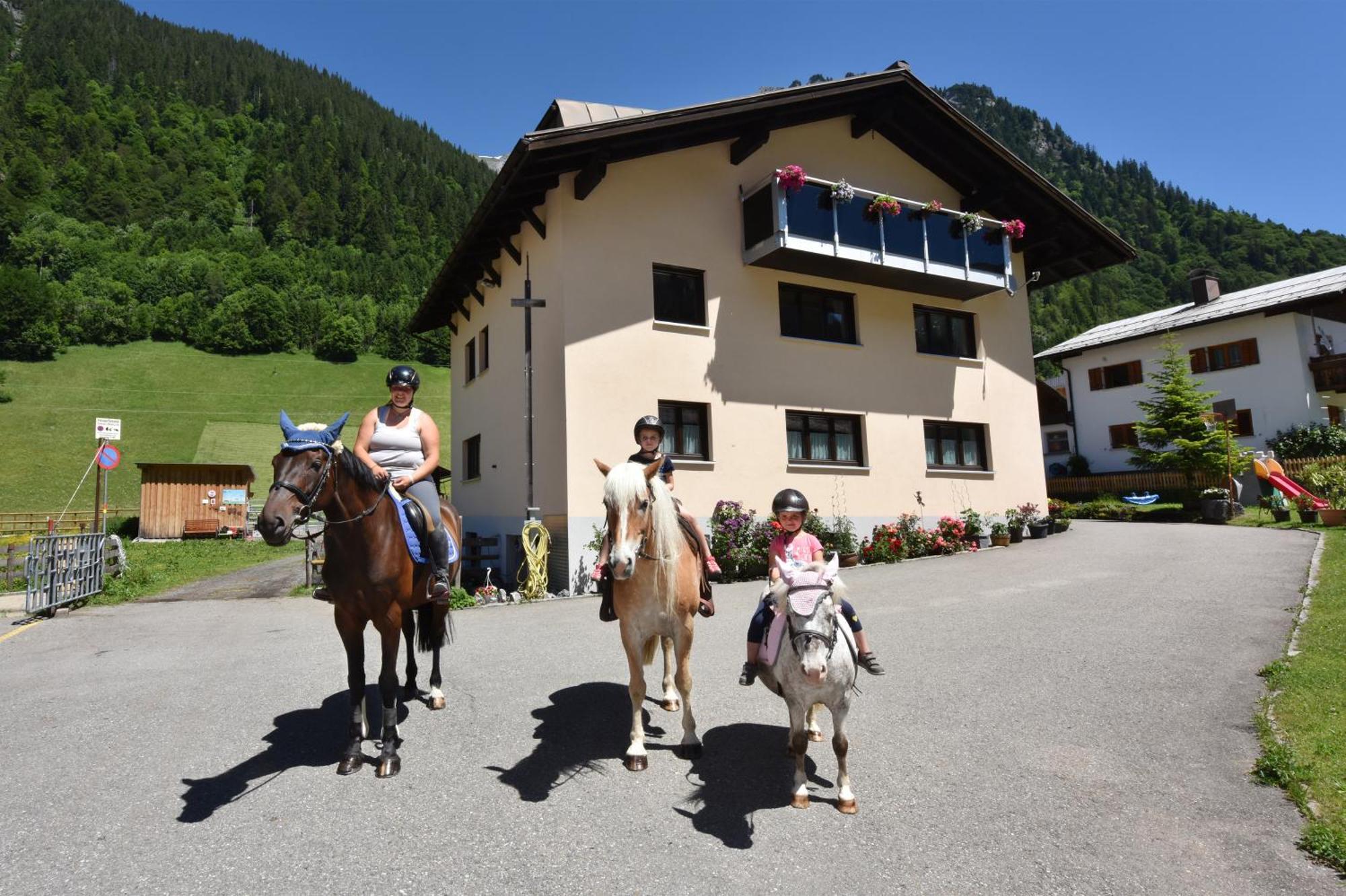 Landhaus Juritsch Kloesterle am Arlberg Εξωτερικό φωτογραφία