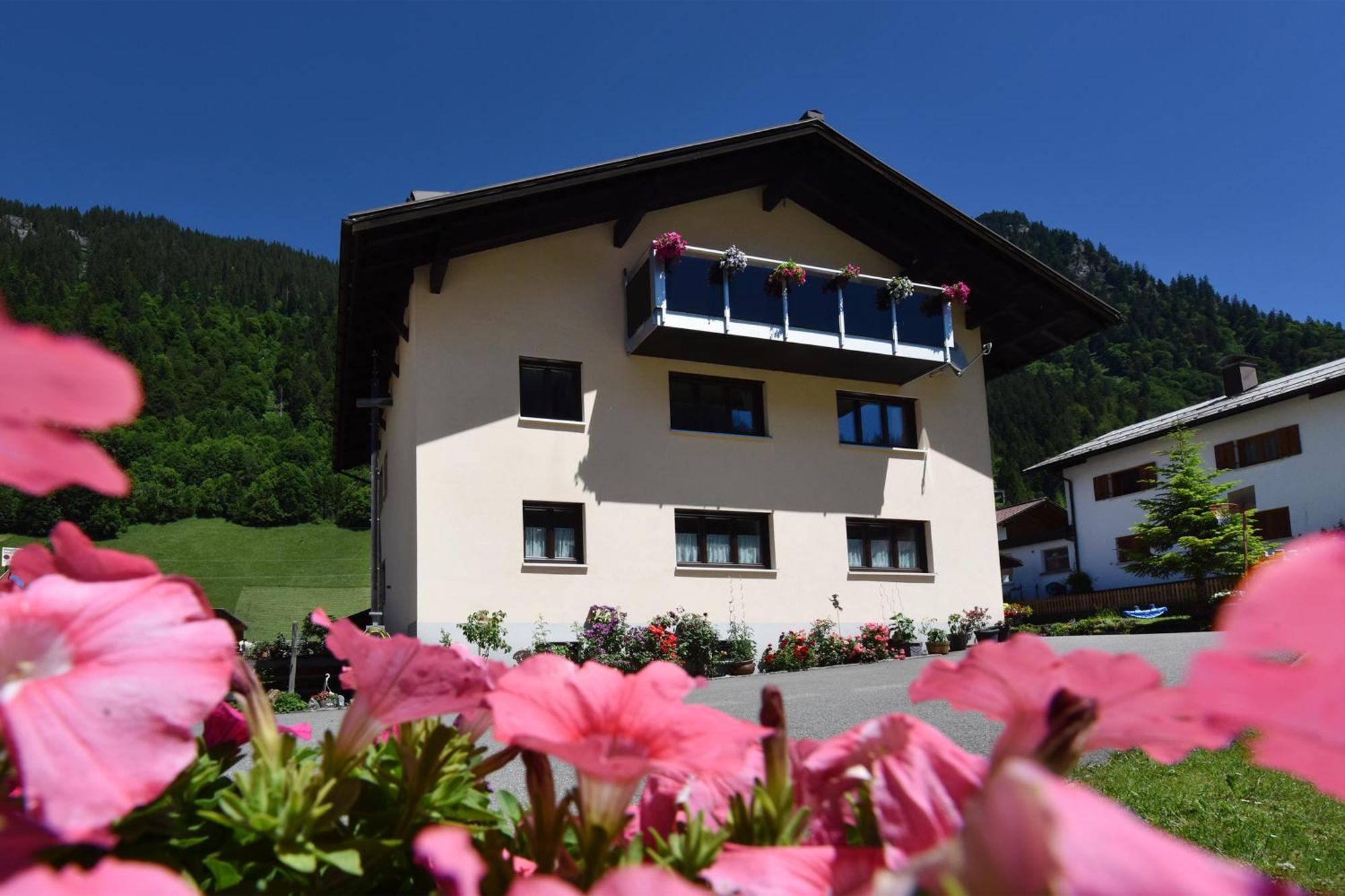 Landhaus Juritsch Kloesterle am Arlberg Εξωτερικό φωτογραφία