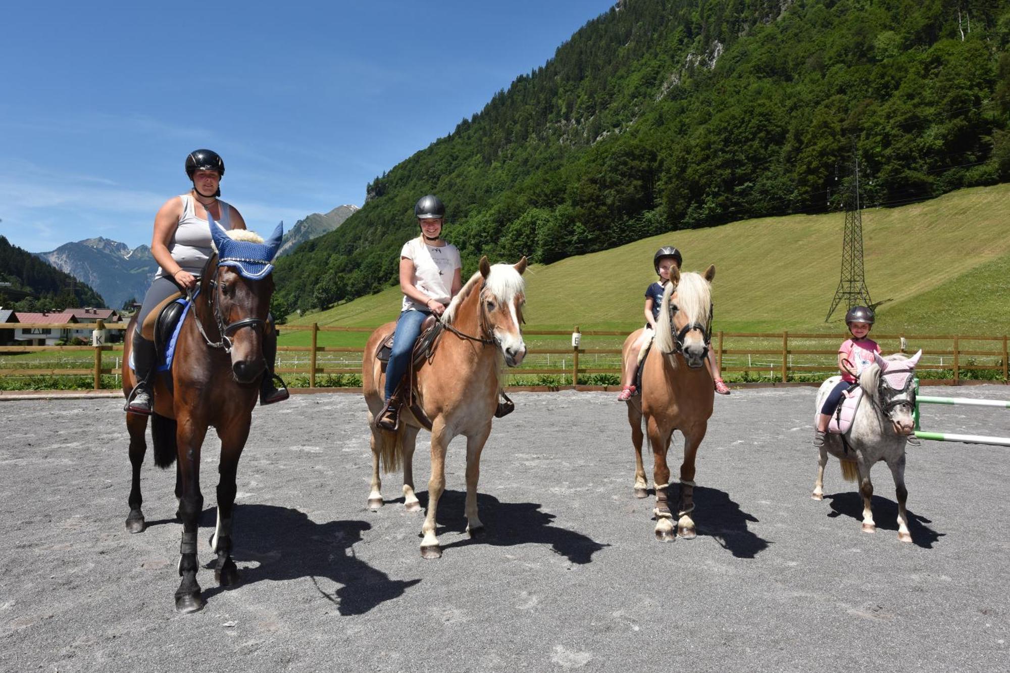 Landhaus Juritsch Kloesterle am Arlberg Εξωτερικό φωτογραφία